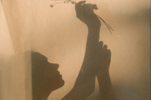 Hot Flashes Meets Cooling Pajamas: Sleepwear for managing hormonal shifts